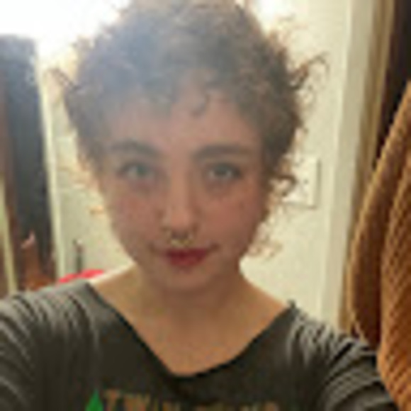 zoejones13